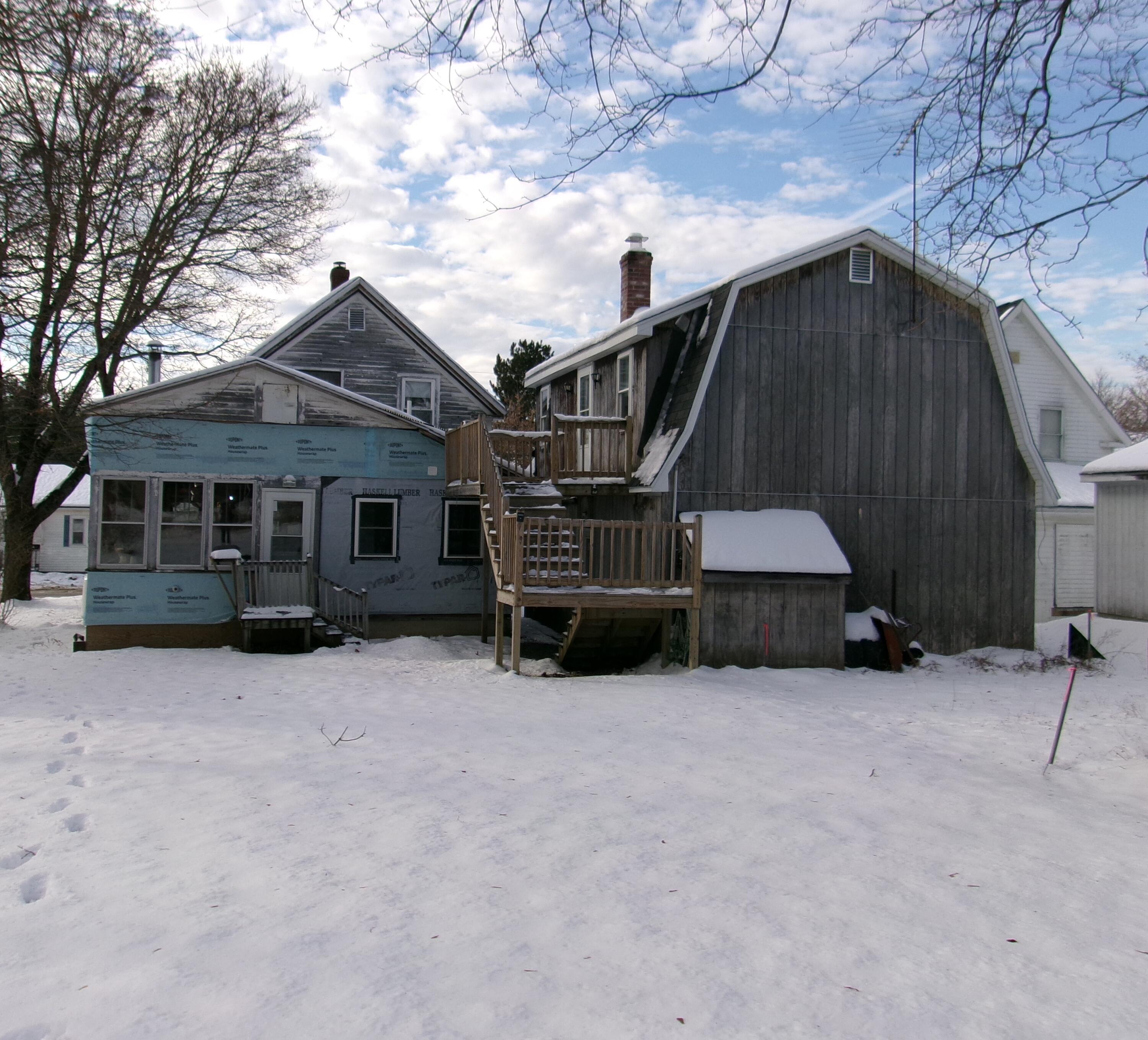 6 Morgan Street Lincoln, ME 04457 - Photo 9 of 79 100_0010