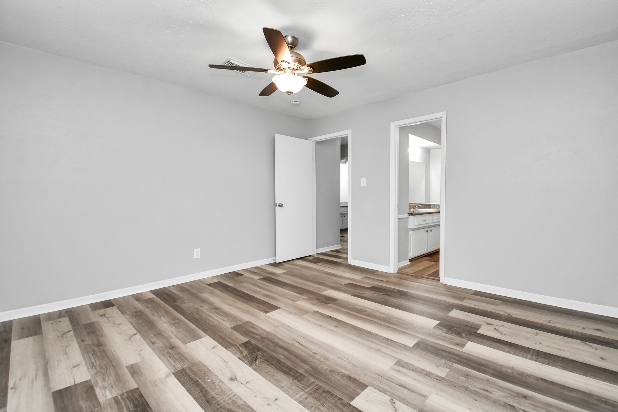24118 Spring Gum Drive Spring, TX 77373 - Photo 6 of 46