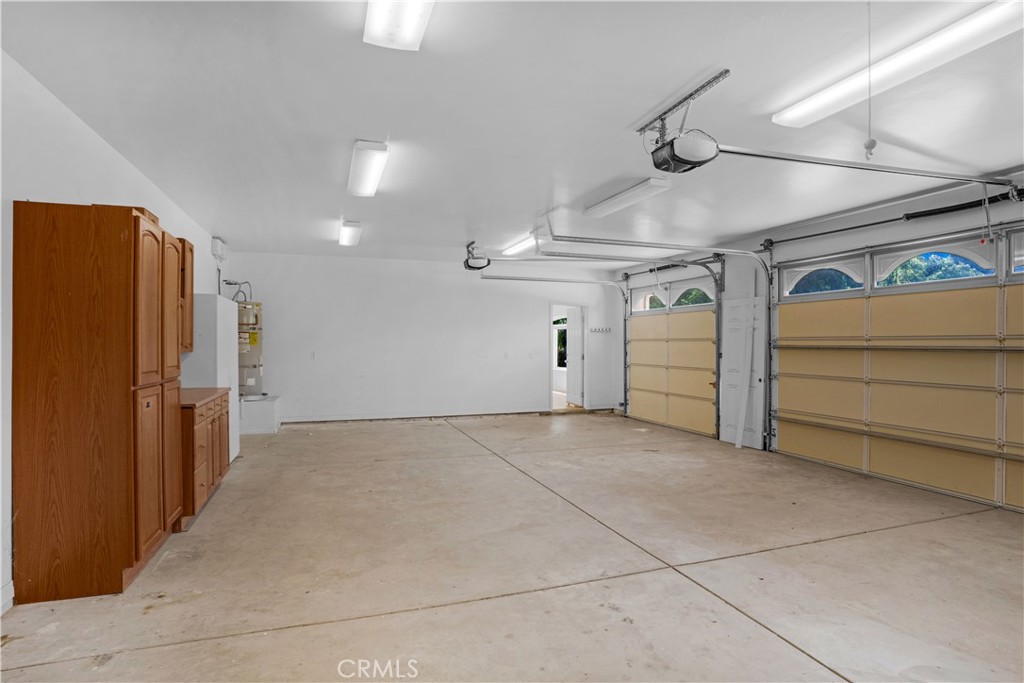 29781 Pasada Road Temecula, CA 92591 - Photo 39 of 58 Garage with entry to 1 bd/ 1 bath Casita