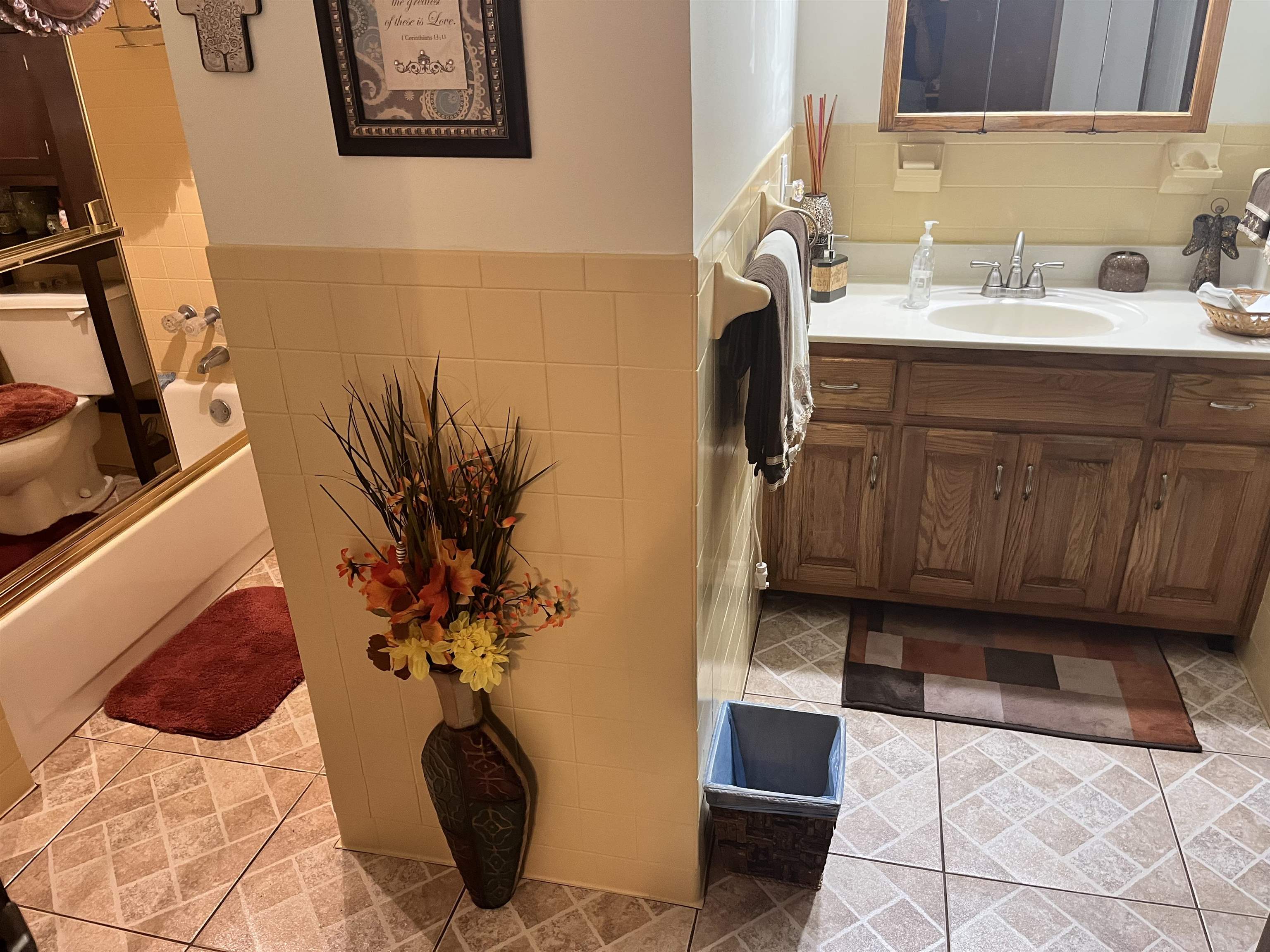 5075 Gill Road Memphis, TN 38109 - Photo 10 of 25