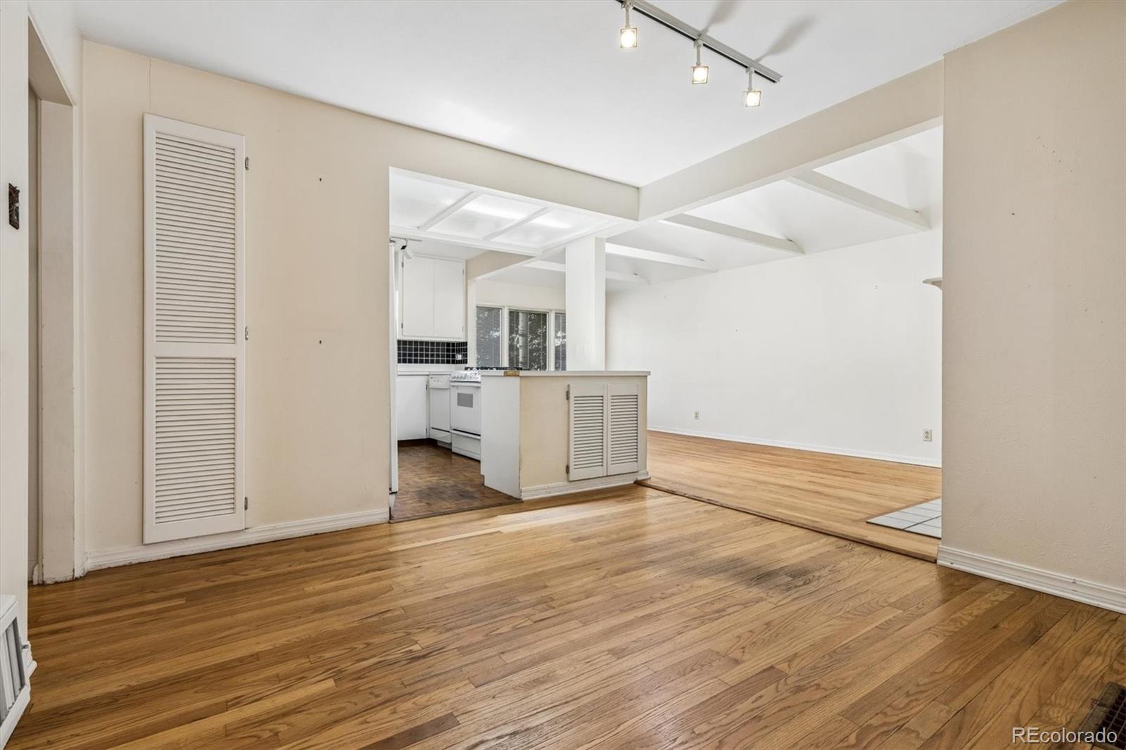 815 Oneida Street Denver, CO 80220 - Photo 20 of 38
