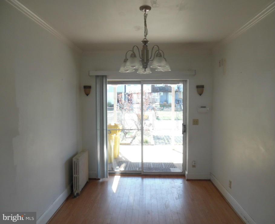 193 West Meadow Road Baltimore, MD 21225 - Photo 3 of 10 Dining Room