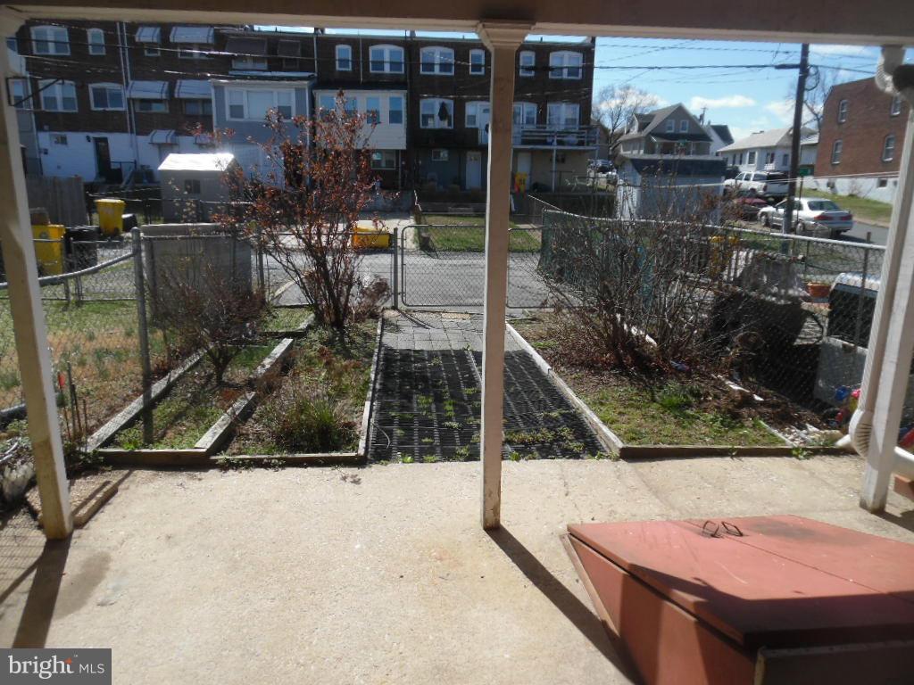 193 West Meadow Road Baltimore, MD 21225 - Photo 10 of 10 Exterior (Rear)