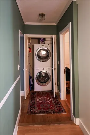 $2,950 | 6 Howe Avenue, Unit 3, Newport, RI 02840