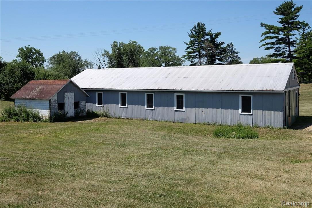 230 North Dancer Road Dexter, MI 48130 - Photo 14 of 21 95.jpg