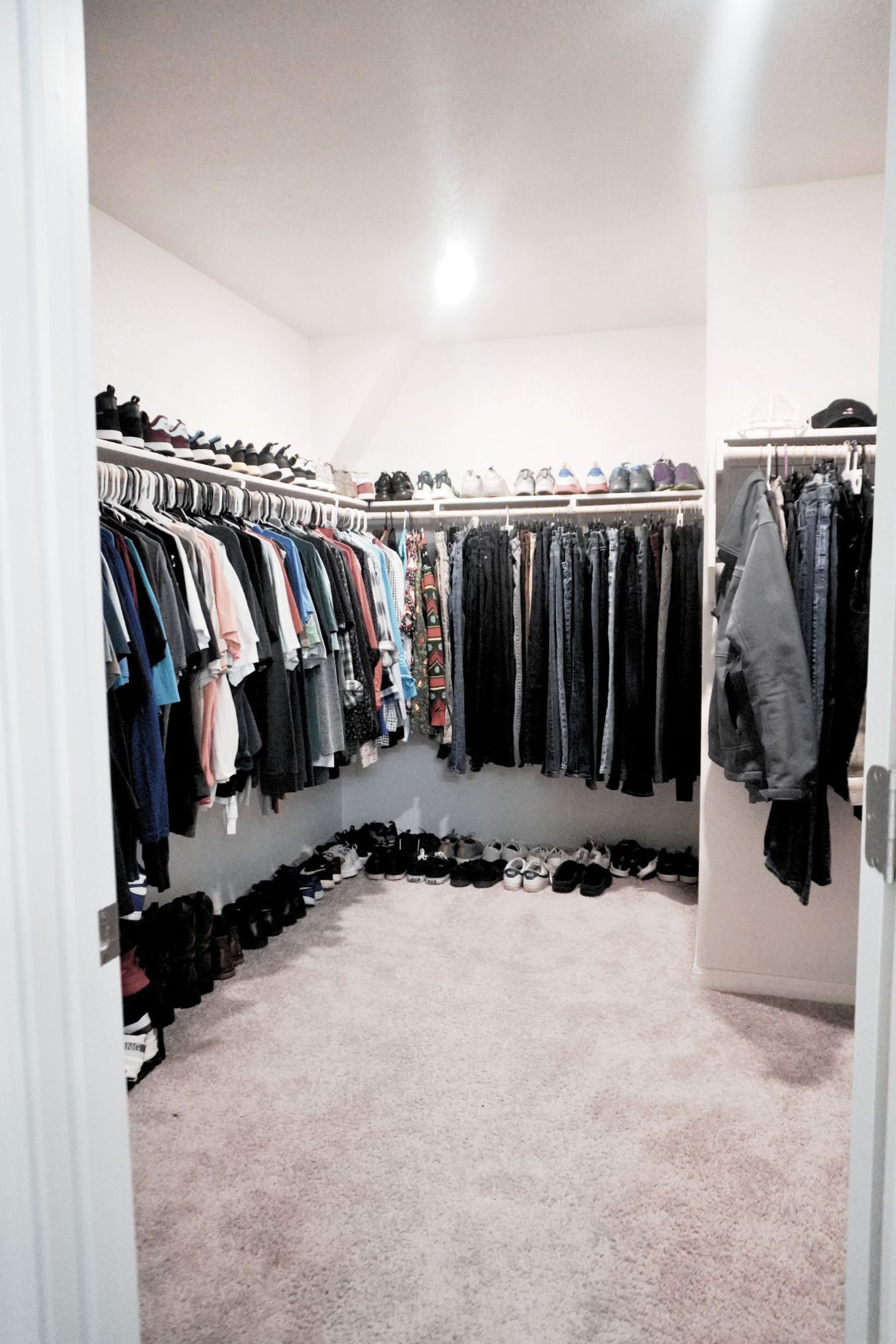 313 Magnum Force Drive Jarrell, TX 76537 - Photo 18 of 27 Spacious closet with carpet