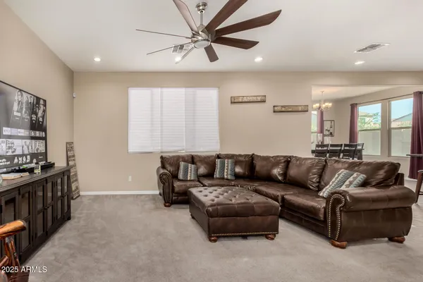 $510,000 | 7946 West Encinas Lane, Phoenix, AZ 85043