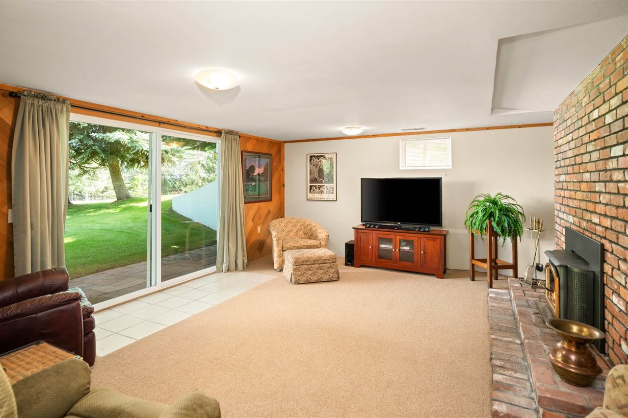 19127 North Division Road Colbert, WA 99005 - Photo 11 of 20