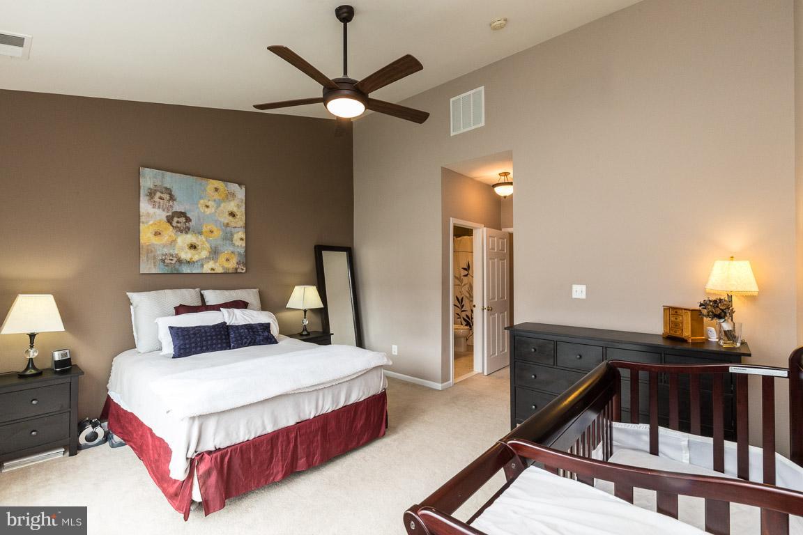 25009 Riding Center Drive Chantilly, VA 20152 - Photo 13 of 27 Bedroom (Master)