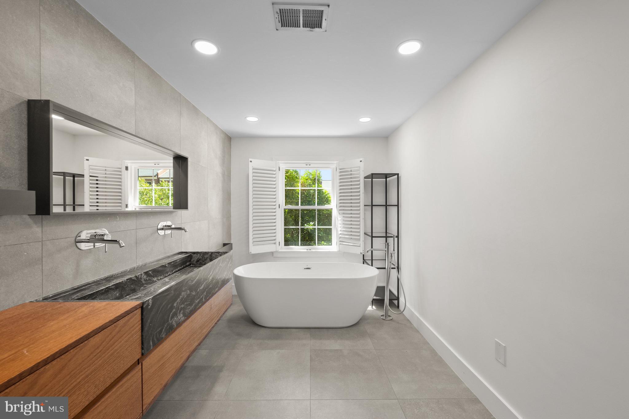 3545 Winfield Lane Northwest Washington, DC 20007 - Photo 15 of 35 Gallery Image 15
