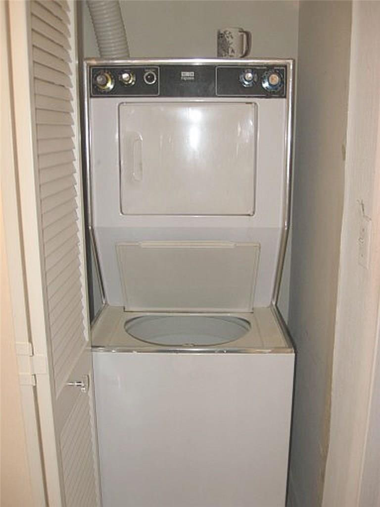 3920 Inverrary Boulevard, Unit 304C Lauderhill, FL 33319 - Photo 16 of 27 Photo 16