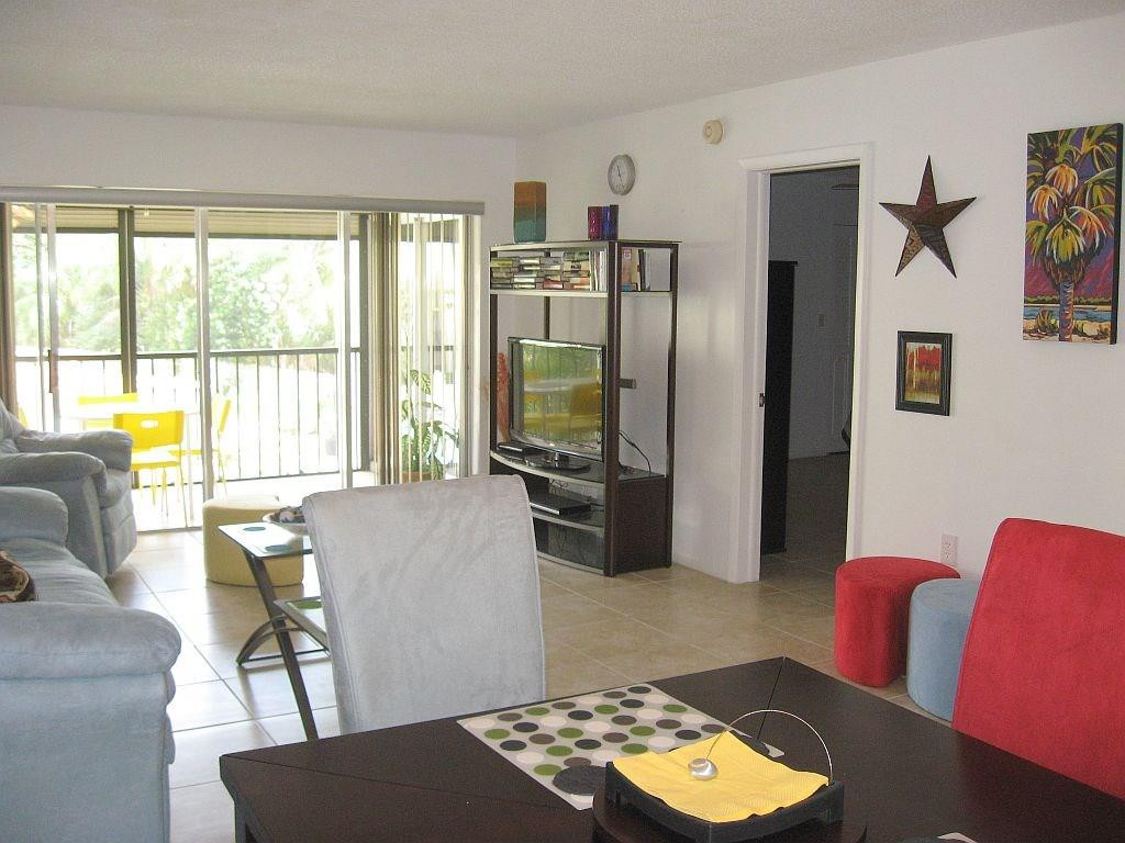 3920 Inverrary Boulevard, Unit 304C Lauderhill, FL 33319 - Photo 17 of 27 Photo 17