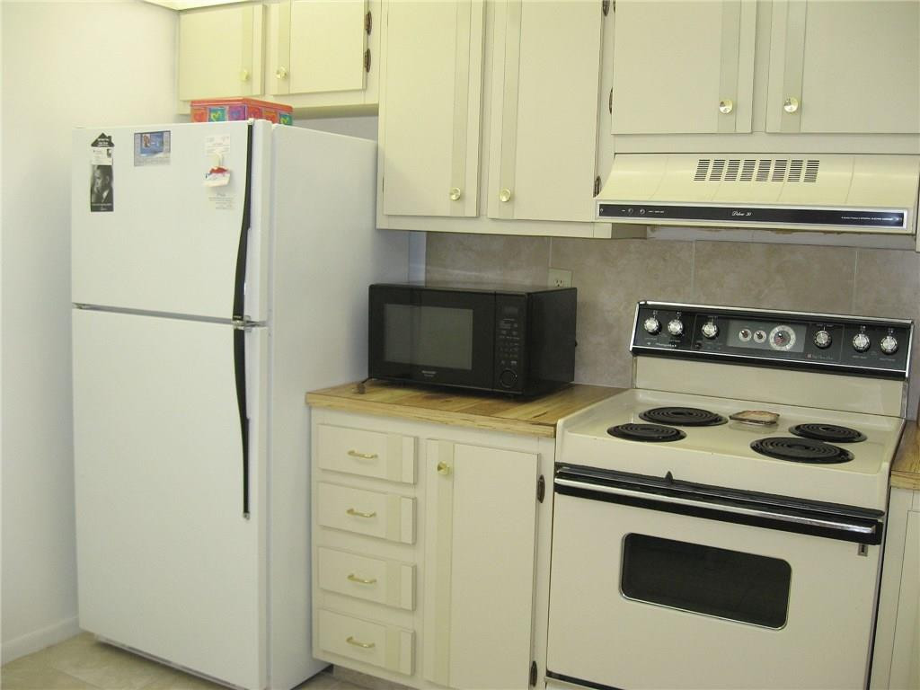 3920 Inverrary Boulevard, Unit 304C Lauderhill, FL 33319 - Photo 20 of 27 Photo 20