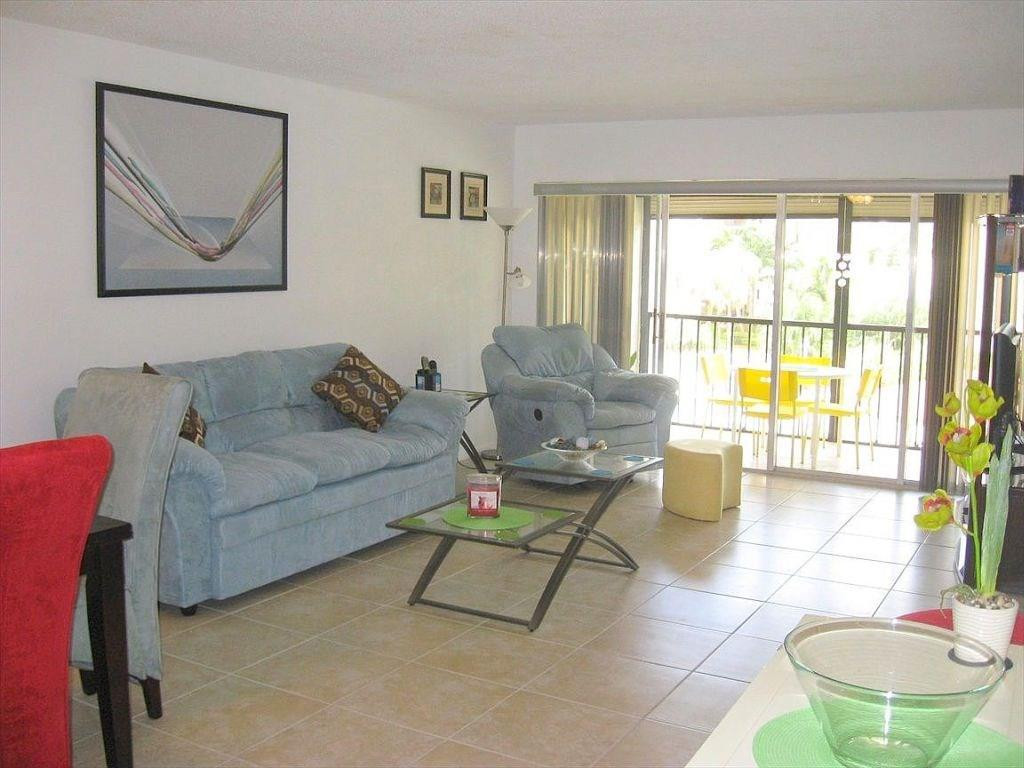 3920 Inverrary Boulevard, Unit 304C Lauderhill, FL 33319 - Photo 3 of 27 Photo 3