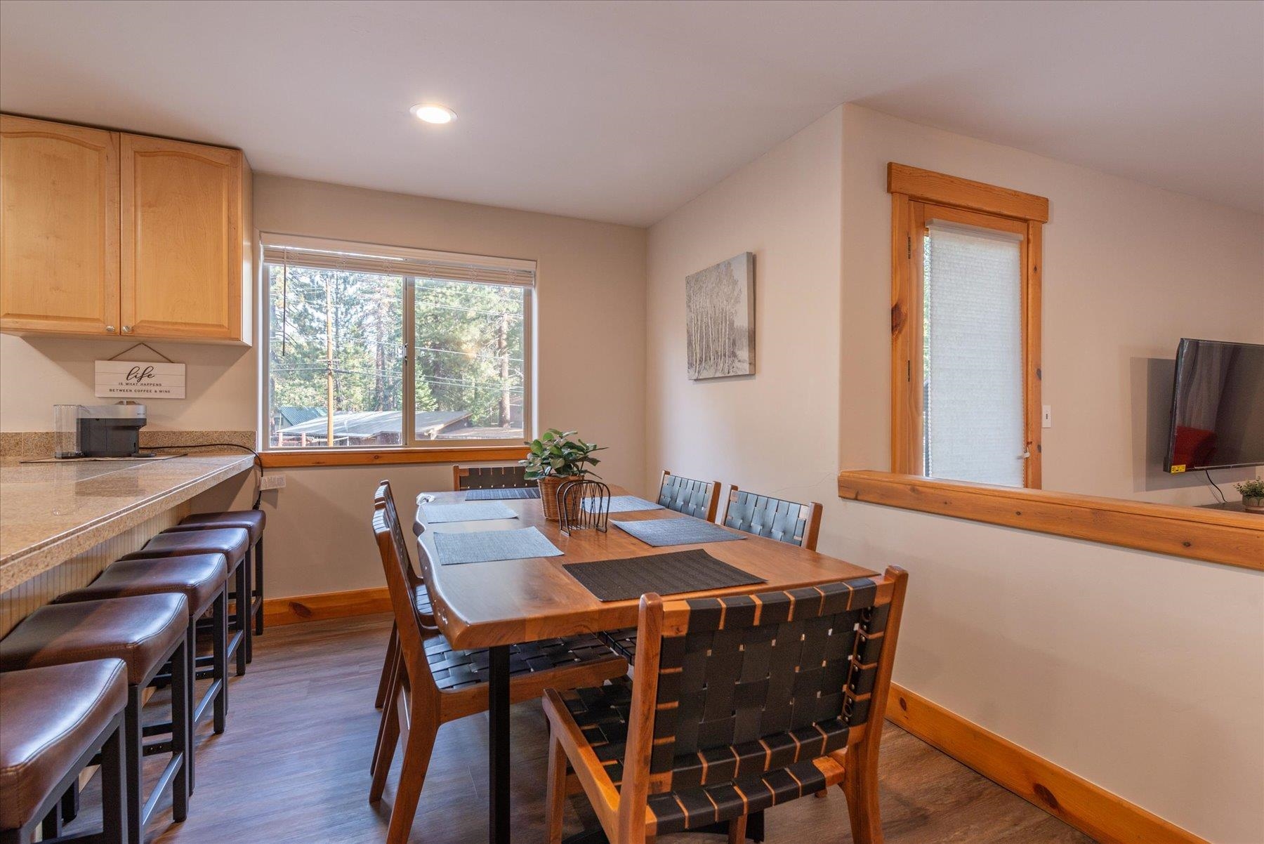 6980 Toyon Road Tahoe Vista, CA 96148 - Photo 10 of 27