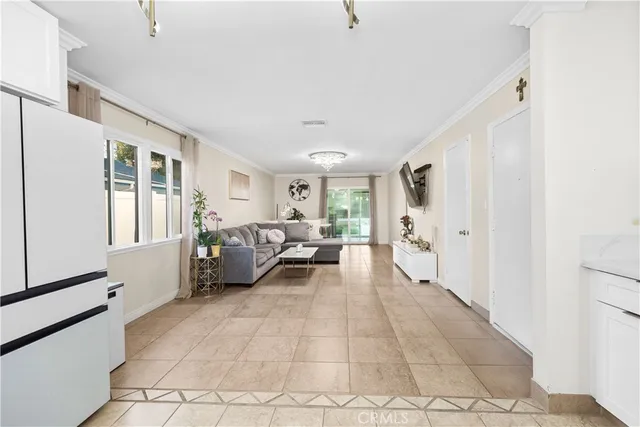 $950,000 | 11377 Gaynor Avenue, Granada Hills, CA 91344