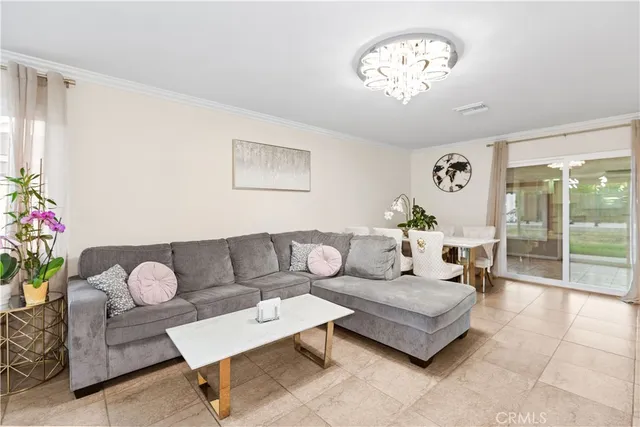 $950,000 | 11377 Gaynor Avenue, Granada Hills, CA 91344