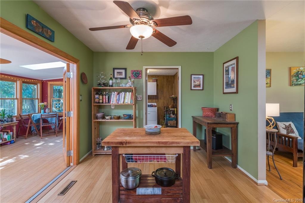 73 Grandview Road Asheville, NC 28806 - Photo 15 of 26 Gallery Image 15