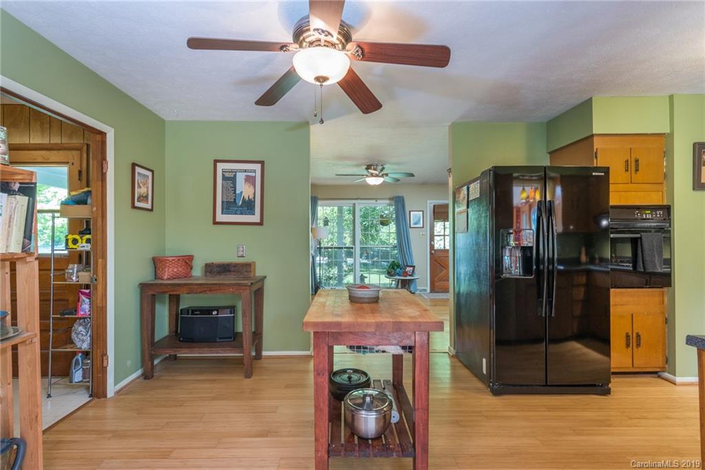 73 Grandview Road Asheville, NC 28806 - Photo 17 of 26 Gallery Image 17