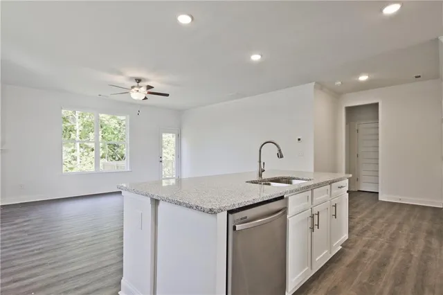 $433,975 | 5985 Spring Way, Lithonia, GA 30058