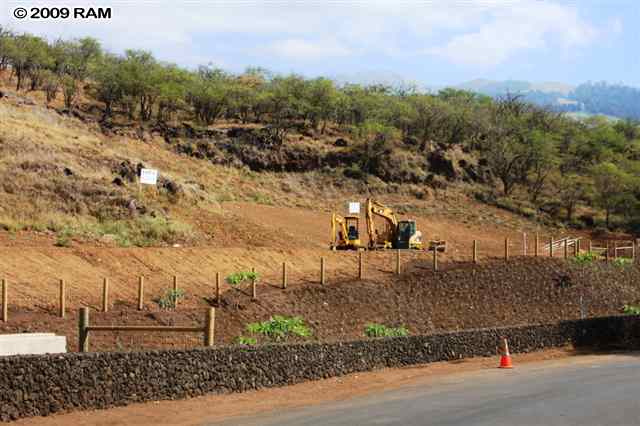 5077 Makena Road, Unit PAPA'ANUI LOT 7 Kihei, HI 96753 - Photo 17 of 22 a view of a city