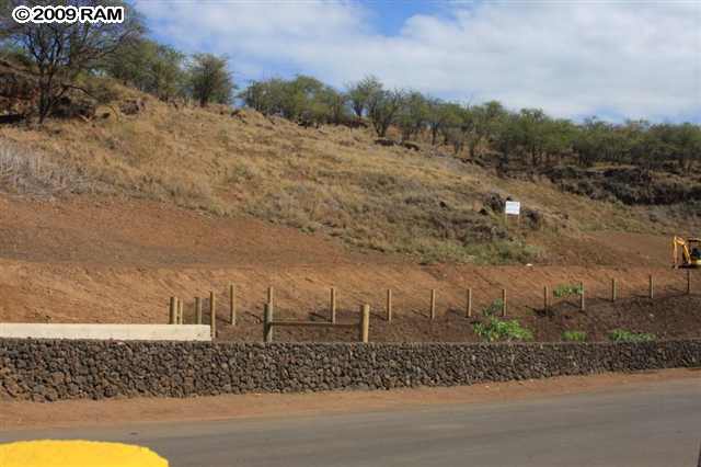 5077 Makena Road, Unit PAPA'ANUI LOT 7 Kihei, HI 96753 - Photo 7 of 22 a view of a yard