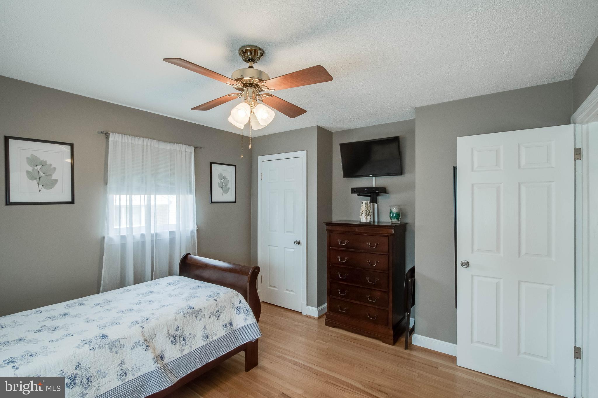 5905 Erving Street Springfield, VA 22150 - Photo 14 of 29 Bedroom