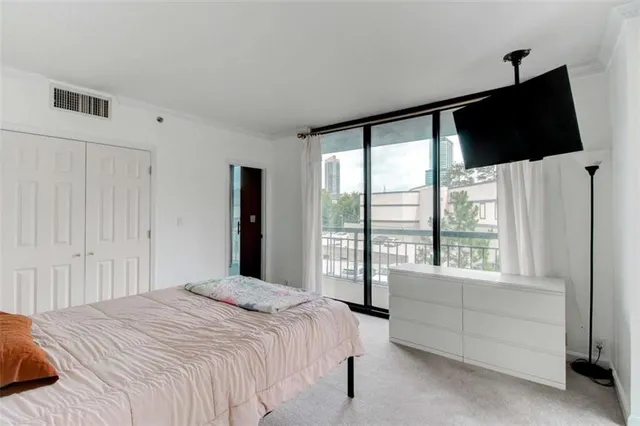 $320,000 | 3481 Lakeside Drive Northeast, Unit 902, Atlanta, GA 30326