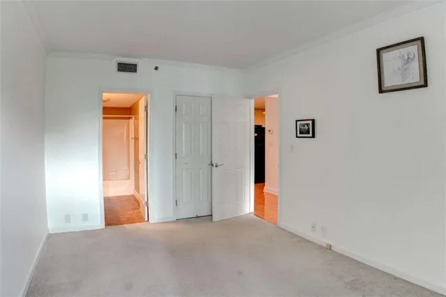 $320,000 | 3481 Lakeside Drive Northeast, Unit 902, Atlanta, GA 30326