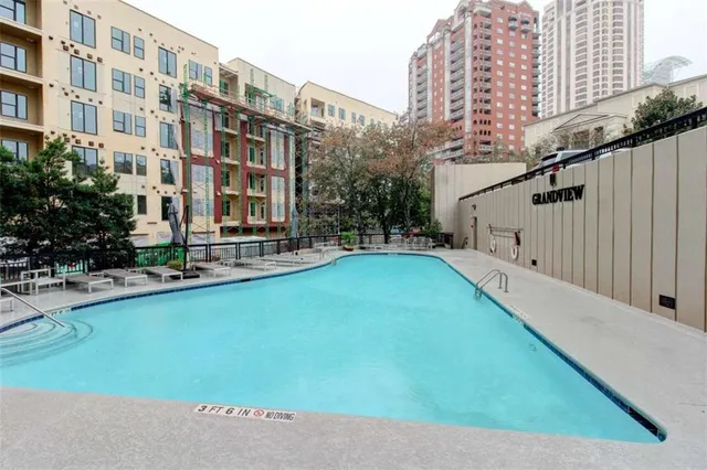 $320,000 | 3481 Lakeside Drive Northeast, Unit 902, Atlanta, GA 30326