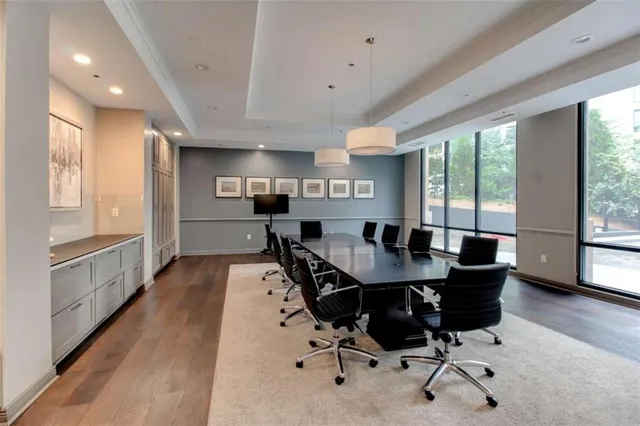 $320,000 | 3481 Lakeside Drive Northeast, Unit 902, Atlanta, GA 30326