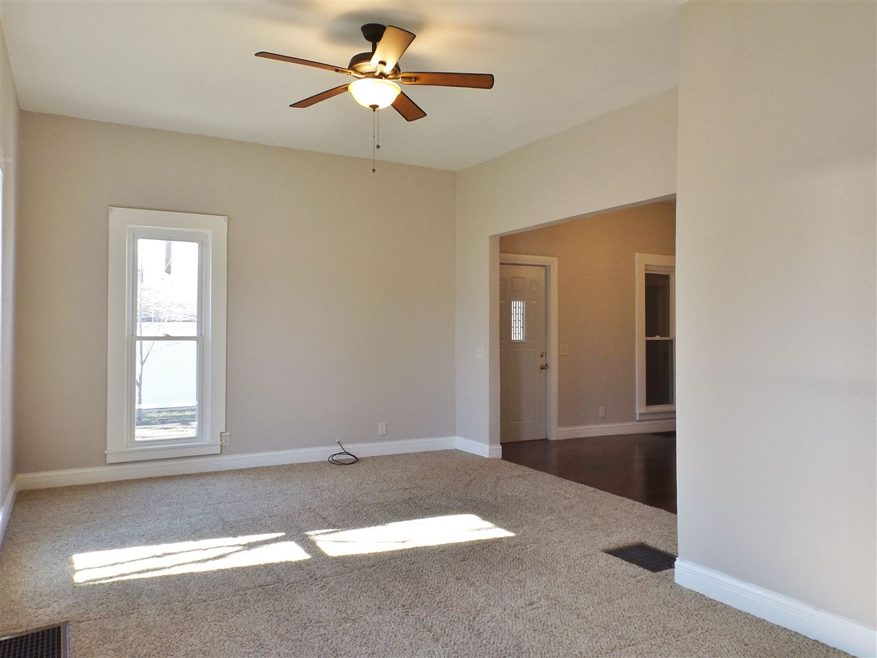 311 East Oak Street Butler, IN 46721 - Photo 14 of 25