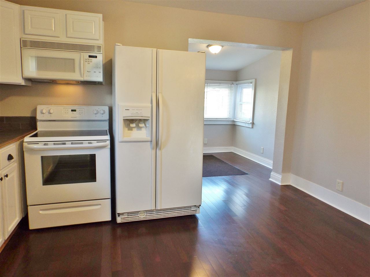 311 East Oak Street Butler, IN 46721 - Photo 7 of 25