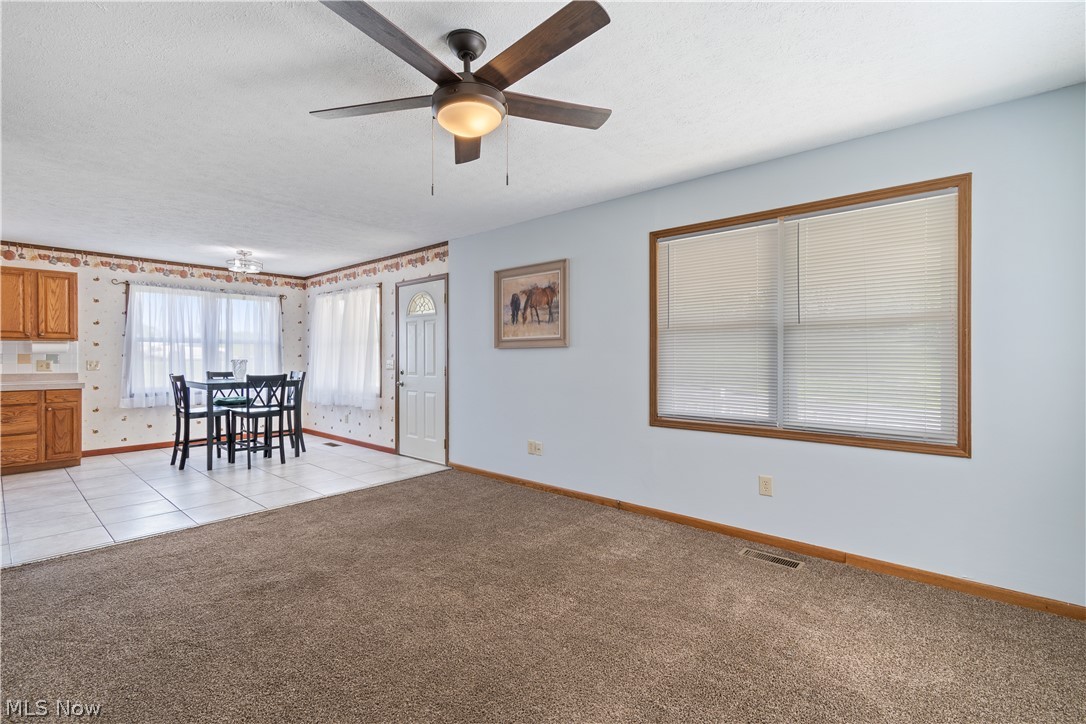 1536 Walnut Road Southeast Massillon, OH 44646 - Photo 4 of 24 Gallery Image 4