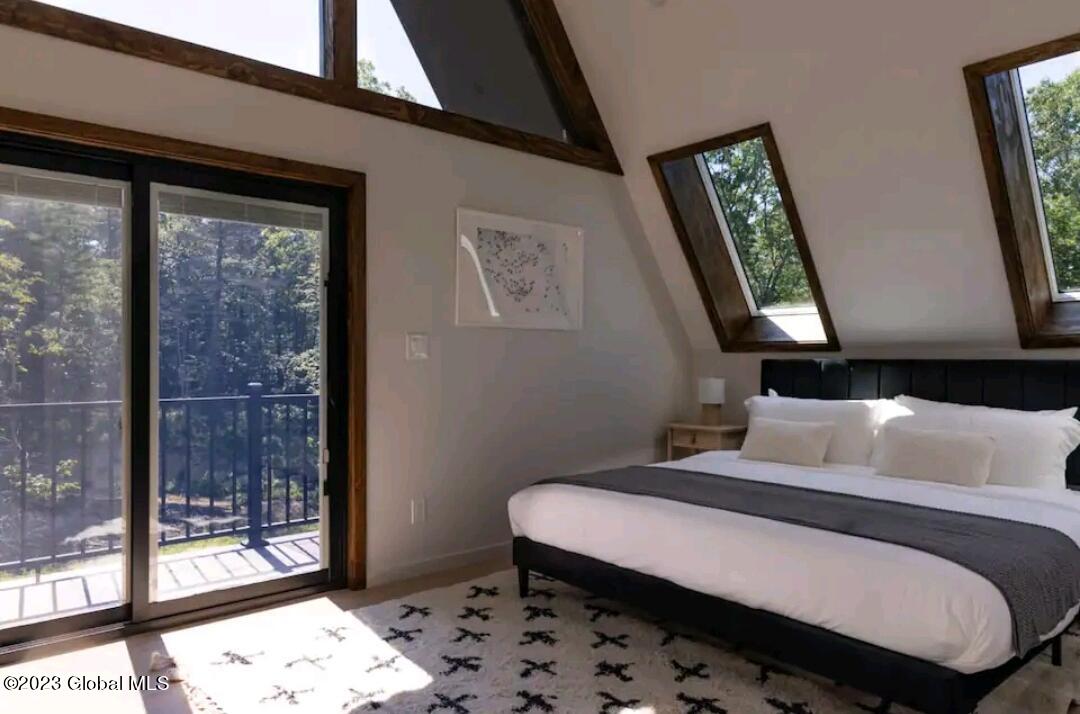 686 Green Lake Road Athens, NY 12414 - Photo 17 of 33 Screenshot_20231110_113405_Airbnb