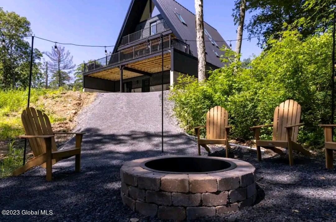 686 Green Lake Road Athens, NY 12414 - Photo 30 of 33 Screenshot_20231110_113640_Airbnb