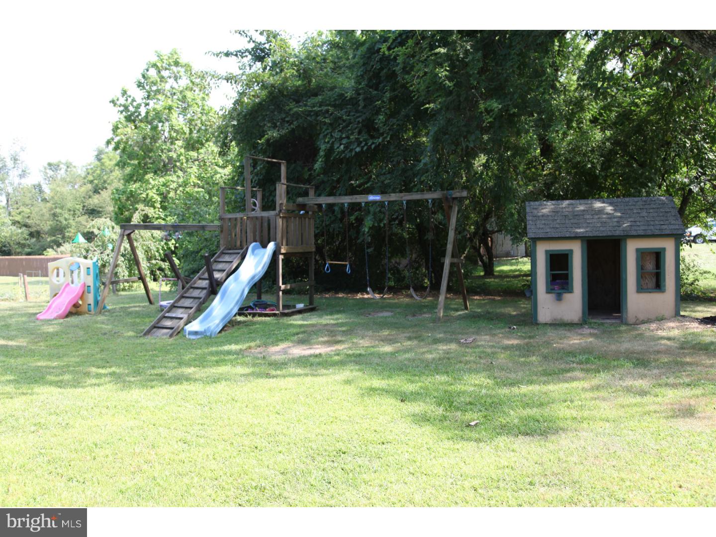 32 South Cedar Brook Road Sicklerville, NJ 08081 - Photo 20 of 22 Back Yard