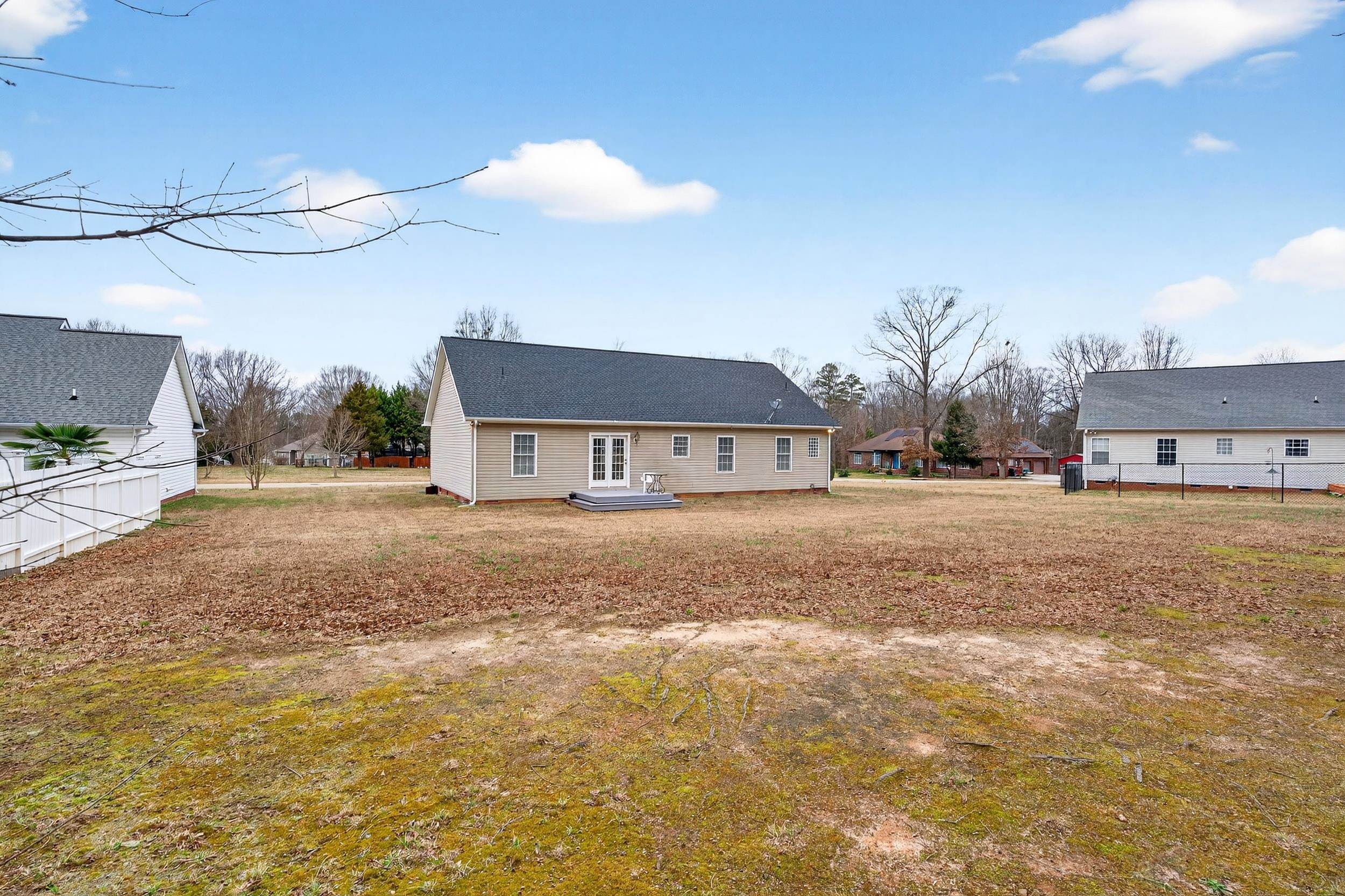 105 Falcon Lane Chesnee, SC 29323 - Photo 25 of 35