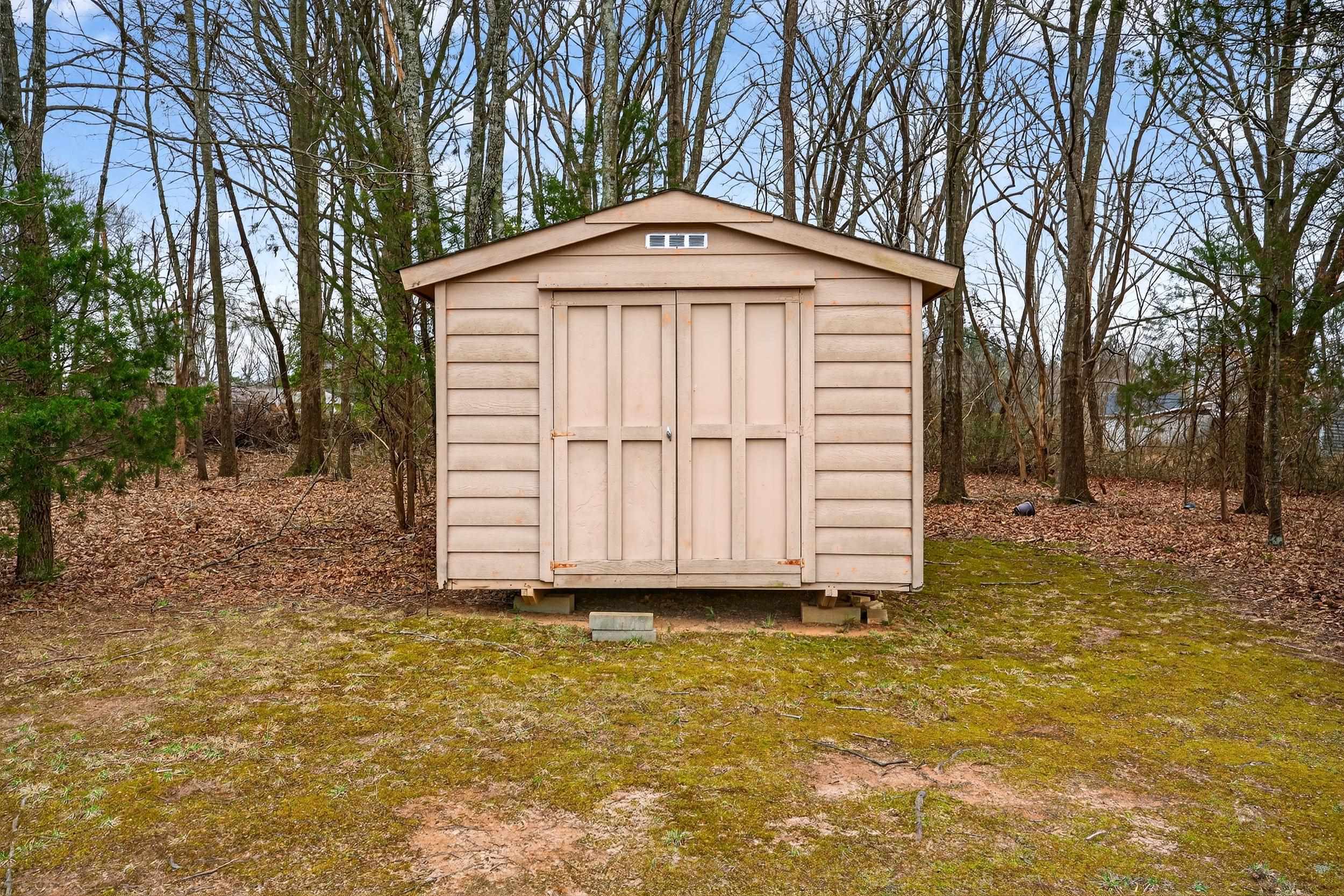 105 Falcon Lane Chesnee, SC 29323 - Photo 27 of 35