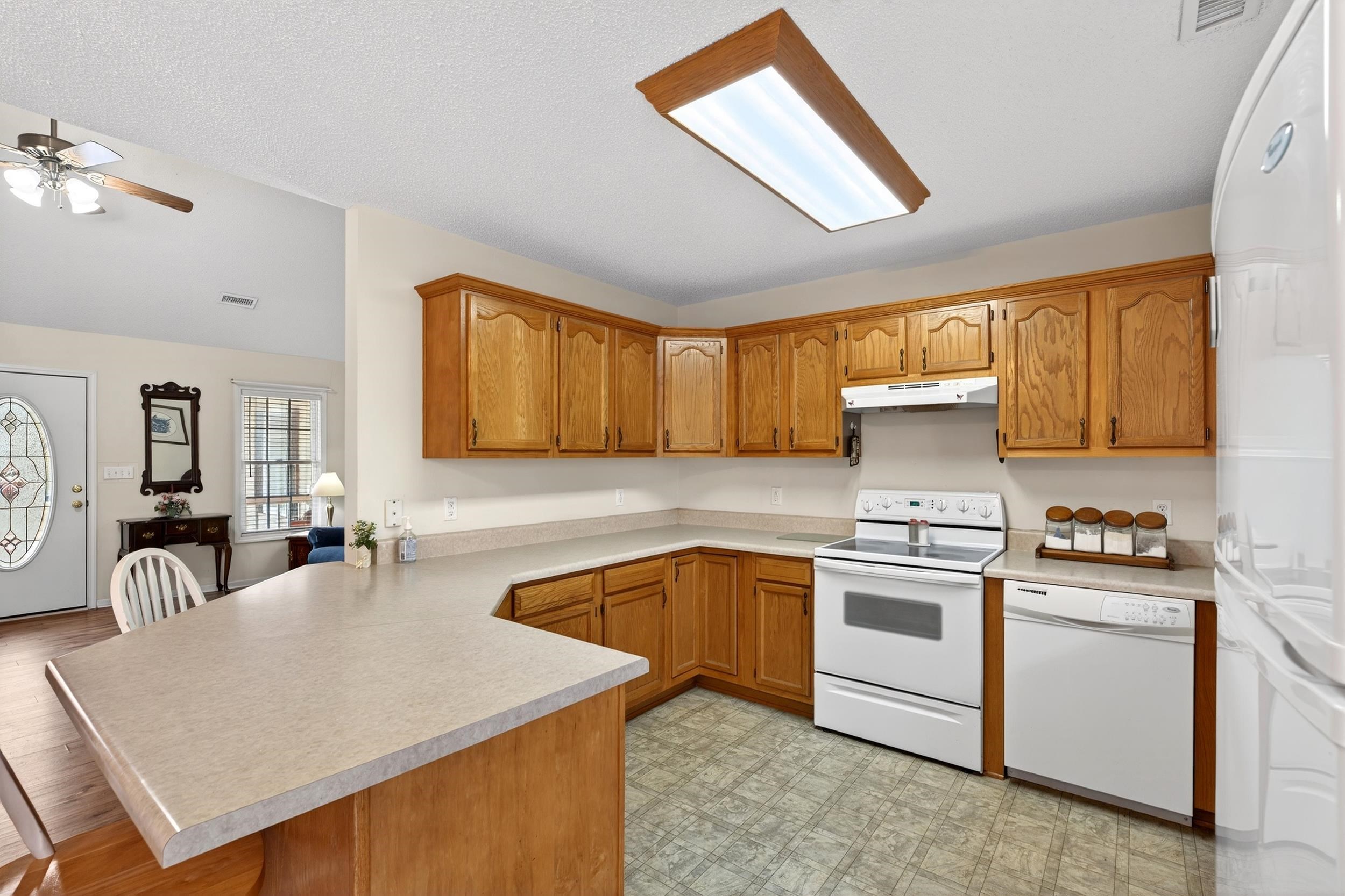 105 Falcon Lane Chesnee, SC 29323 - Photo 7 of 35