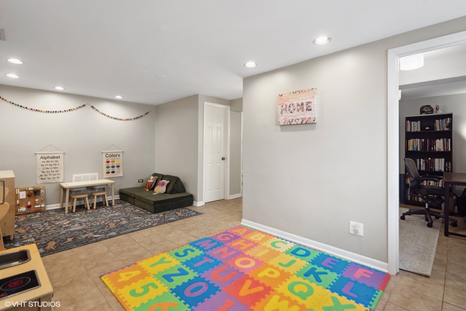 120 North Lambert Road Glen Ellyn, IL 60137 - Photo 22 of 30 a bedroom with furniture and a book shelf