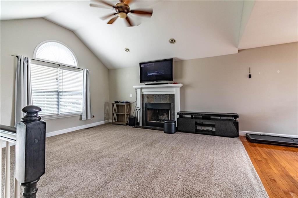 1917 Country Ridge Drive Warrensburg, MO 64093 - Photo 6 of 42