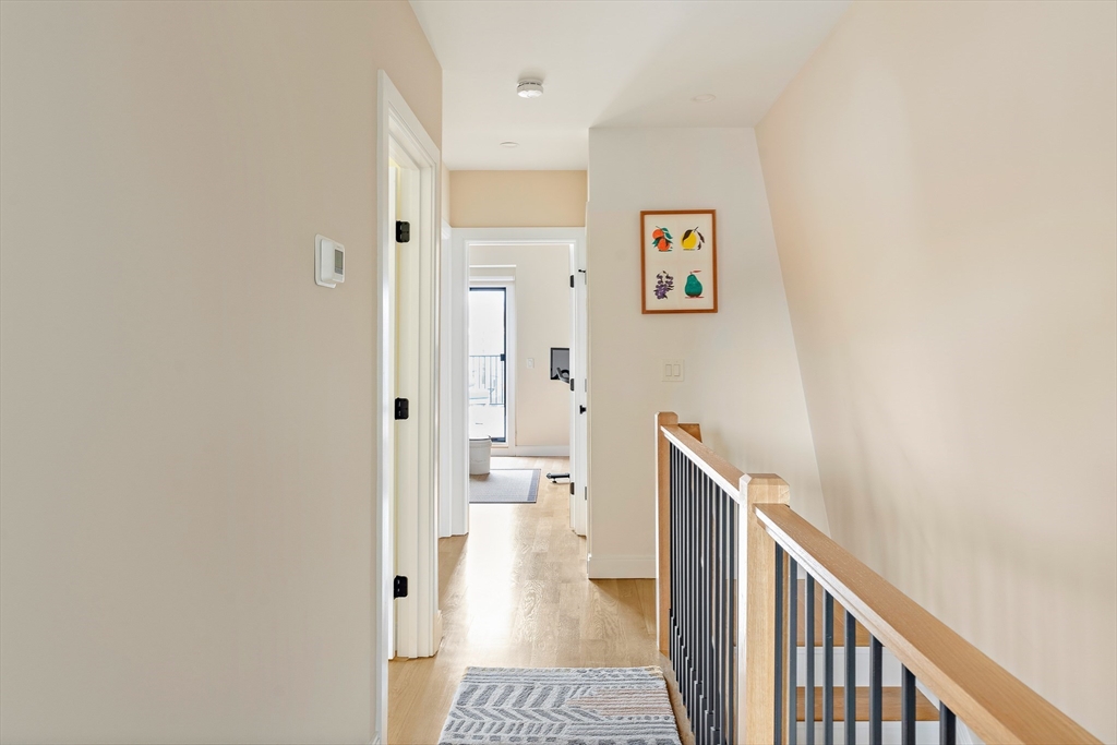 12 Putnam Street, Unit B Somerville, MA 02143 - Photo 21 of 27