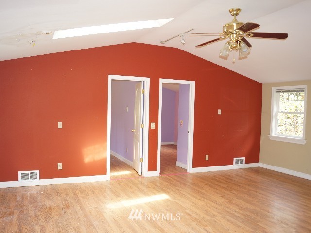 12912 Wallace Road Southeast Olalla, WA 98359 - Photo 15 of 25 Gallery Image 15
