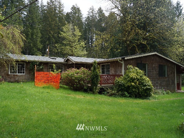 12912 Wallace Road Southeast Olalla, WA 98359 - Photo 17 of 25 Gallery Image 17