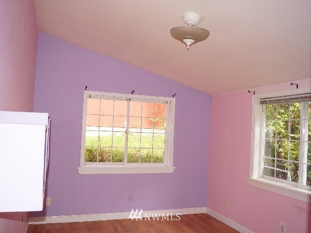12912 Wallace Road Southeast Olalla, WA 98359 - Photo 6 of 25 Gallery Image 6