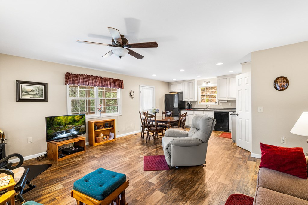 145 Raymond Wilson Road Topton, NC 28781 - Photo 25 of 31