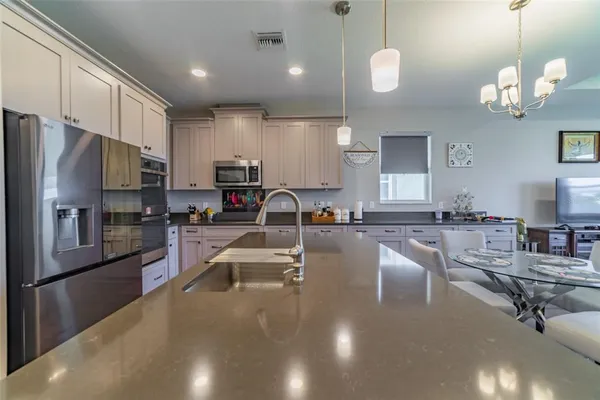 $3,150 | 5820 Timberdale Avenue, Wesley Chapel, FL 33545