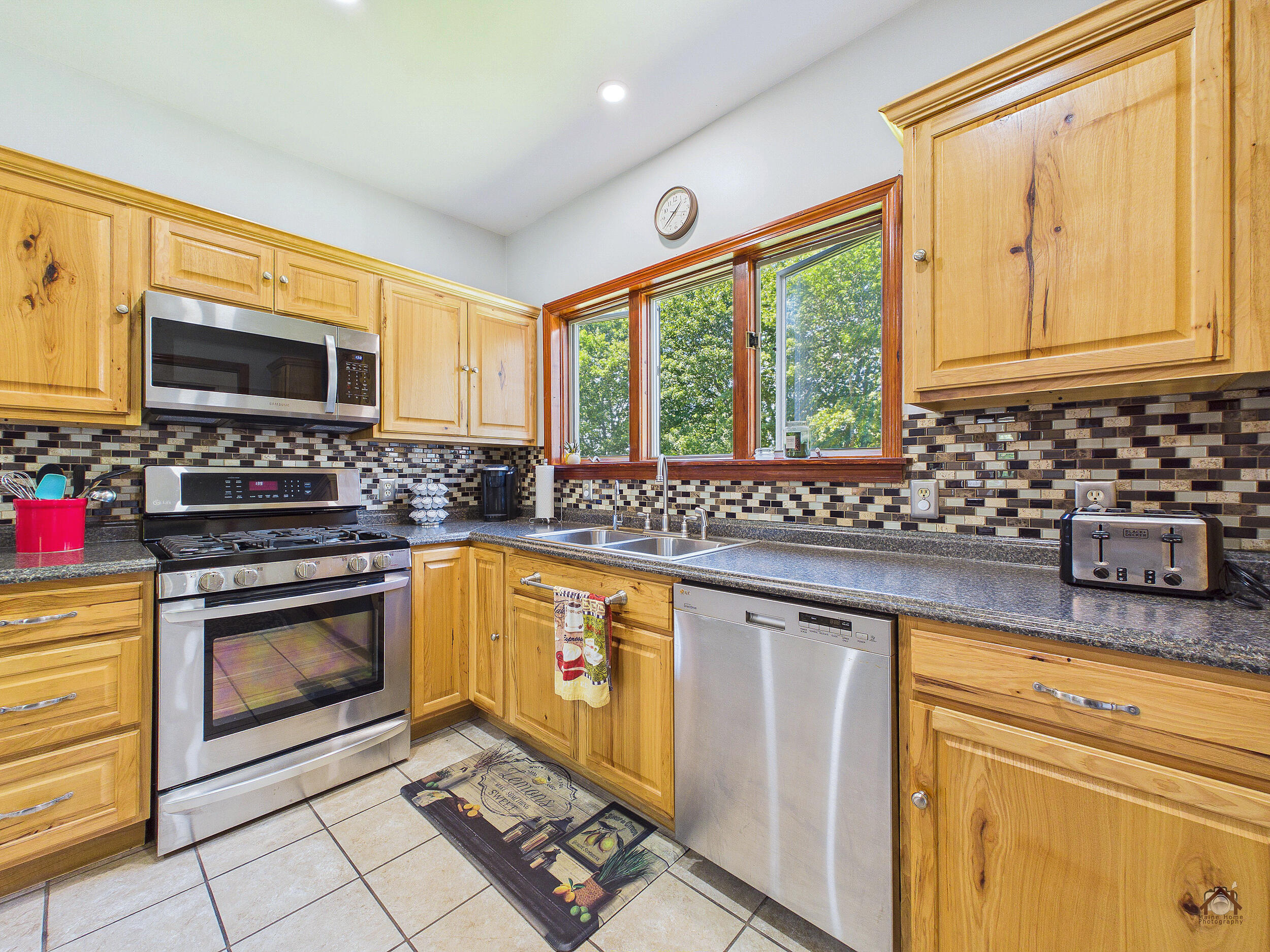 4 Old County Road Rockland, ME 04841 - Photo 3 of 29 8-print-249-LP-117