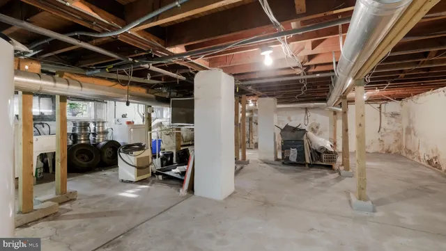 a view of a backyard of house